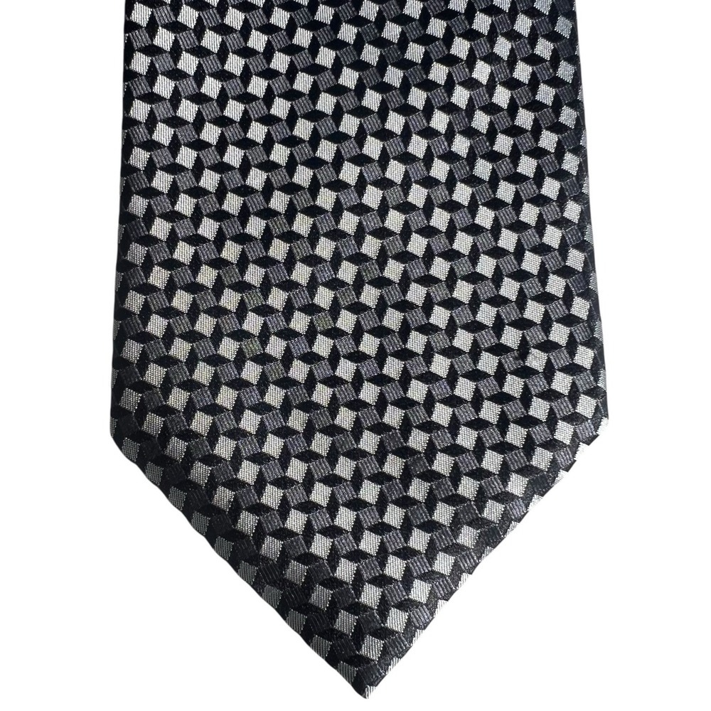 Di Capri Collection  Men's Black/Grey Geometric 100% Silk Tie